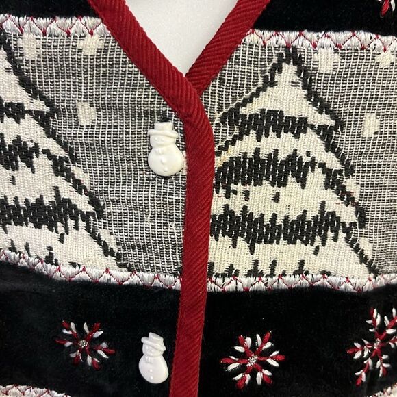 TanTrums Vintage Black Button Up Snowman Tree Snowflake Vest- Large - Picture 5 of 16